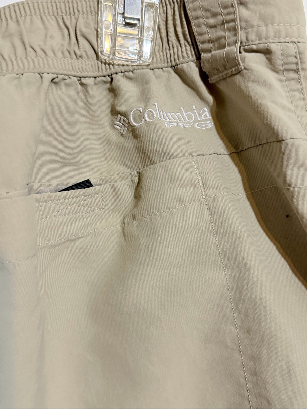 Columbia PFG Men's Khaki Cargo Shorts - Lightweight Utility Style Sz 36 - Picture 5 of 8